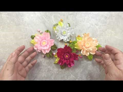 Еще одна заколочка для маленьких принцесс