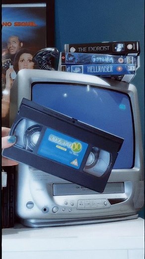 Spooky 2000’s VHS aesthetic 📼 Scooby Doo The Movie is everything 🪩💀 #vhs #HorrorCollector #horror