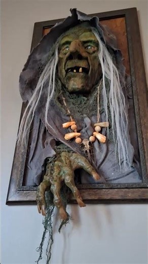 DIY 3D Witch Portrait In Repose. Name her!! #diy #3d #horror