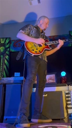 #funkyonthefly #alternativegoa #punk #postpunk #rock #live #livemusic (Live cell Phone recording)