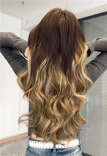 One-Piece Hair Extensions for Effortless Hairstyles