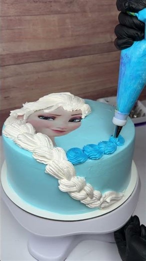 Frozen Inspired Cake ❄️ Easy Princess Cake for Birthdays #shorts