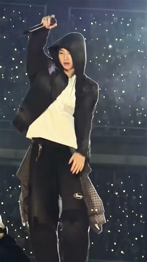 handsome man just dancing his heart out... ❤️ #rm #namjoon #btsworldtour2026 #shortsfeed