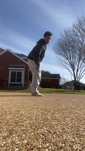 Why do you want to do me like that?#kennethsikes #teenactor #dance dc:@Travis Lim