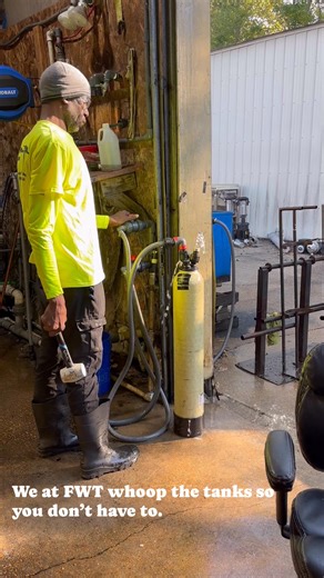 Using water to clean carbon tanks. | Freeman Water Treatment of MS LLC