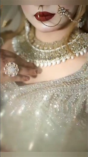 Bride mendhi look/Poe's idea #bridalshoot #bride