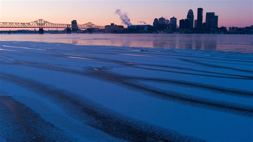 Take a look around the icy Ohio River near downtown Louisville
