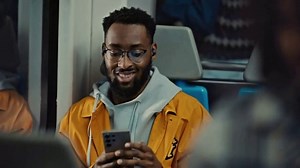 Samsung Galaxy S24 Ultra TV Spot, 'Galaxy AI: Lost Cat' Song by Maria Callas