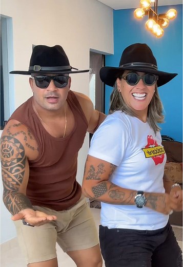 Rose Cremosa Ao Vivo: Curta a Festa Hoje!