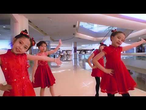 chinese new year dance 贺岁主题曲