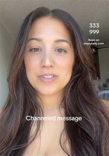 Mady Kelly (@mady.kelly)’s video of 333 meaning