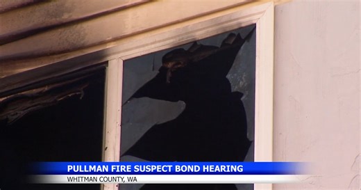 Pullman police negotiate with arson suspect after explosive fire