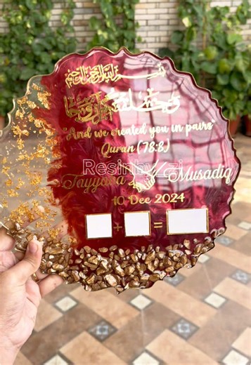 Exploring Unique Resin Plaques Creation Techniques