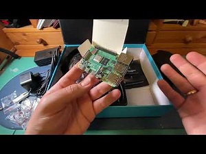 LABISTS Raspberry Pi 4 4GB Retro Gaming Kit + 64G SD Card + Game Controller unboxing + instructions