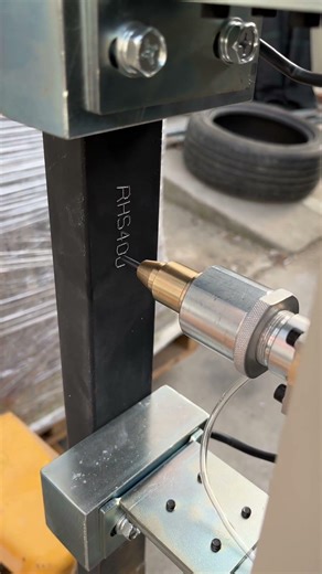 Nameplate chassis number portable VIN code dot matrix marking machine, pneumatic dot matrix marking.