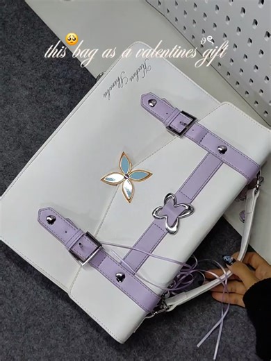 New Trendy Bags for Valentine's Day 2023