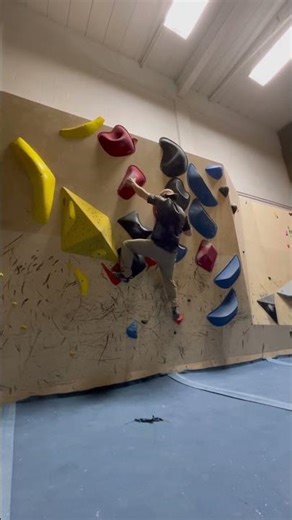 March 24 2026: red foot tension climb. Use red feet instead of orange for more of a challenge!