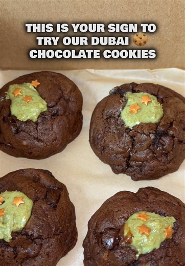 Luxury in cookie form. Our Dubai Chocolate Cookies 🍪 Thick. Gooey. Stuffed. And this week? 🔥 Box of 4 — just 150 Cedis. 📦 Preorder before 6pm for next-day delivery 📞 0200795887 @treatsbybakesgh Limited batches. No overproduction. If you know, you know. #cookiesinaccra #dessertsinaccra #desserttablesinaccra #bakesgh #treatsbybakesgh