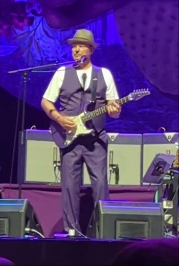Christopher Cross at Mystic Lake Amphitheater August 26th