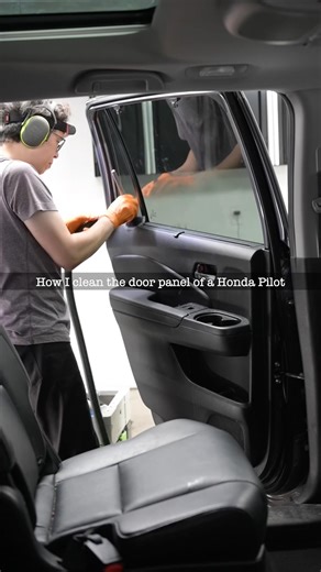 How I clean the Door Panels, in a Honda Pilot.