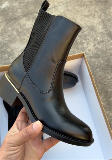 Restoring Chelsea Boots in Various Sizes