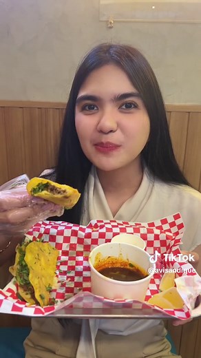 Authentic Mexican Flavors at Mexiqueni Taqueria