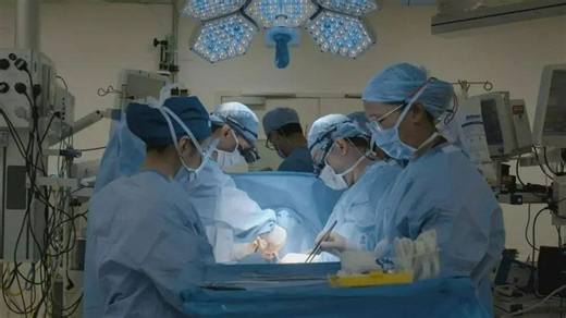 Watch as gran's life saved when docs replace artery with 'frozen elephant trunk'