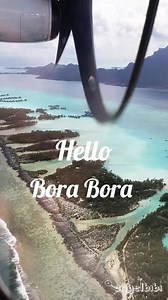 大多人對於大溪地的印象都是Bora Bora波拉波拉~ 因為它真的太美了 前往Bora Bora要從大溪地本島搭國內線45分鐘 然後再依照住的飯店 搭船🚤前往喔！ 要嫌遠之前，還是一句話: 天堂島嶼總是遙遠的❤ 而且世界各地的人來這，都是好遠😂😂😂 | Angel安啾