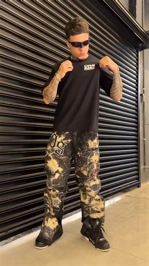 ORB SUPPLY® on Instagram: "BASIC TEE BLACK SMALL LOGO ORB + VOLCANO TALIBAN DENIM 🤯🔥 ACESSE 👉 orbsup.com"