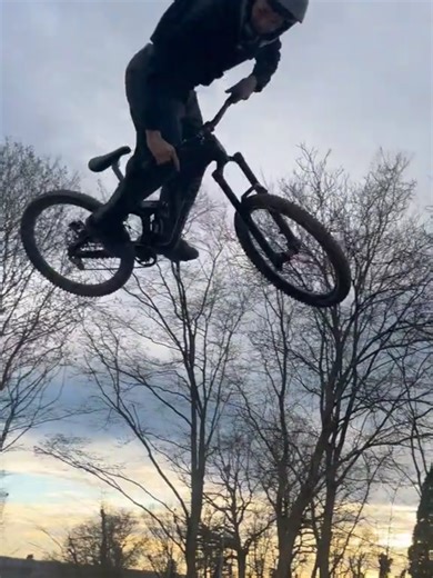 Amazing Freeride Trick Edit