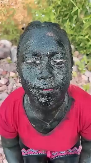 The Benefits of a Strange Mud Whitening Bath