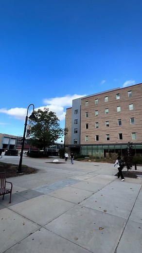 Come with me on a tour through Craig-Lee! Learn more about what programs and departments you can find here! #rhodeisland #rhodeislandcollege #craiglee #campuslife #campustour #education #english #mathematics #psychology