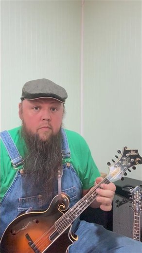 Morrison’s Jig on mandolin. Here’s a quick and fun Irish jig! #mandolin #irishmusic #pick #play