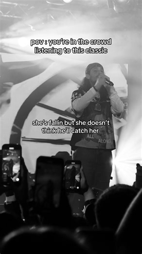 Losin control live > | crowd pov