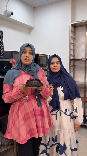 357K views · 4.2K reactions | Follow @creamycreationsbyhkr11 to join and Learn Free Chocolate Cake Live on Instagram and YouTube on 13th November 4pm✨ | Heena Kausar Raad | Facebook