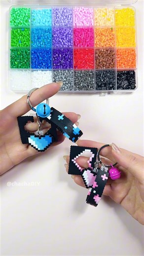 Perler bead heart🩷shaped pendant - DIY craft #DIY #art #Handmade #paperdiy