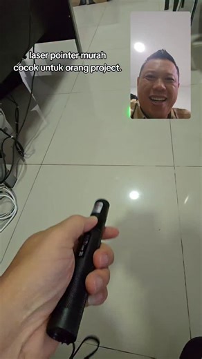 Jefry Ma | Laser pointer 303 bisa charge, murah dan praktis cocok untuk orang project #pointerlaser #kontraktor #kontraktorrumah #bangunrumah #rumah | Instagram