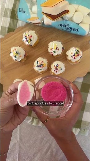 This is your sign to make bunny cupcakes for Easter 🌸🐰