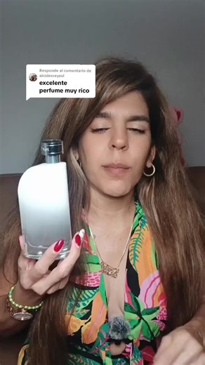 Yusibellgarcia (@yusibellgarcia)’s videos with Mi Perfume - Dímelo Flow & Sech