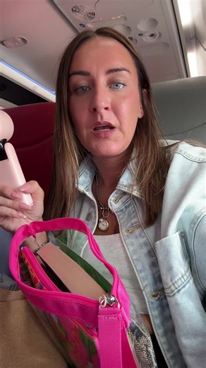 Airport Essentials Checklist: What to Pack for Plane Comfort