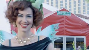 On Saturday May 11, Absinthe’s Green Fairy welcomed guests to a special pre-show garden party for #VegasUncorkd 2019 by Bon Appétit Magazine. She served delicious bites from Restaurant Guy Savoy and specially crafted cocktails including the High Pollen Countess and Green Fairy Tea. https://www.youtube.com/watch?v=MZ0Jj3UW8eA | Absinthe Vegas