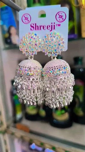 Earrings jhumka 🫵❤New design #bangles​ #jewellery​ #jhumka​ #earrings​ #ytshorts​ #viral​ #trending