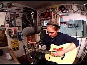 dave wakeling tunes his twanger to d-a-d-a-a-d