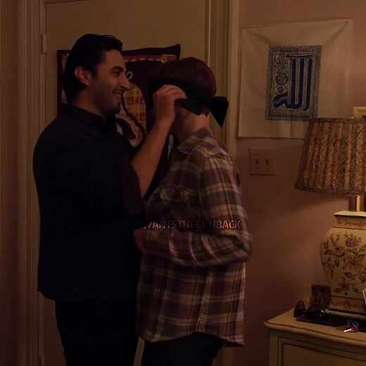 Kash and Ian's Awkward Encounter in Shameless