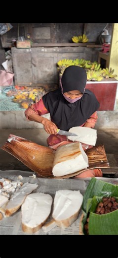 Slow living tinggal di pinggiran kota Jogja‼️ 📍Pasar Balangan Alamat: Jl. Kebon Agung, Sunggungan, Sendangrejo, Minggir, Sleman. #pasar #minggir #sleman #kulinerjogja #fyp