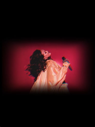 Meus amigos, terminei aqui um novo remix: Rihanna - Where Have You Been (Mhallez Remix) Sonzinho humilde para testar nas pistas. Comenta “Eu quero” que eu envio o link do download. 👊😎 #rihannavideo #diva #foryoupage #remix #pop #fy #house #techhouse