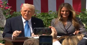 US Acts Against 'Revenge Porn': Trump And US First Lady Sign Bill