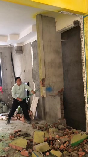 Interior Wall Demolition Guide: Step-by-Step Process