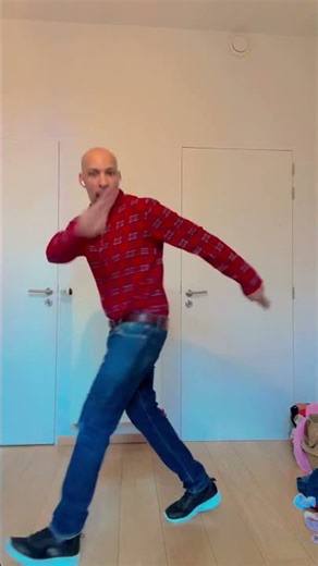 #beegees #funk #music #dance #80smusic #bestshuffle #dancechallenge #classicdancemusic #funny