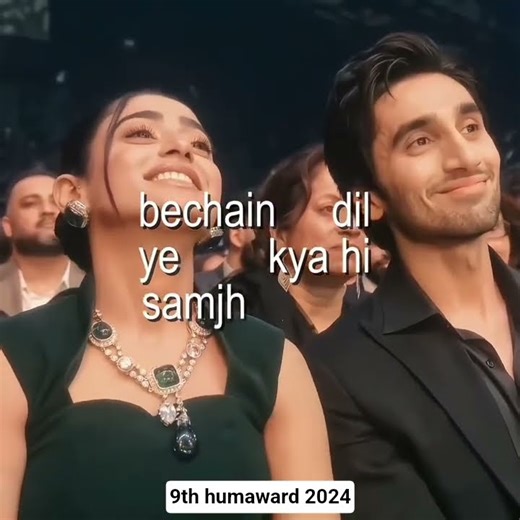 Best onscreen couple award goes to Hamza Sohail and sehar khan #9thhumaward #10thhumawards